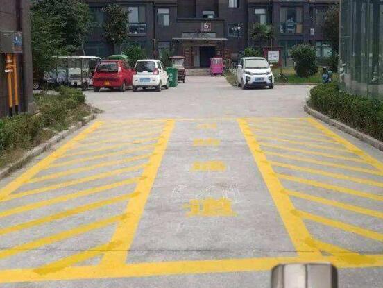 消防通道地上劃線要求多少米，消防通道地上劃線要求多寬？