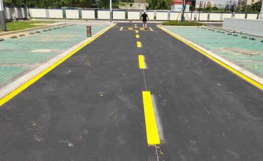 飛揚市政,蘇州工廠地面劃線的專業(yè)選擇 飛揚市政,蘇州工廠地面劃線的專業(yè)選擇